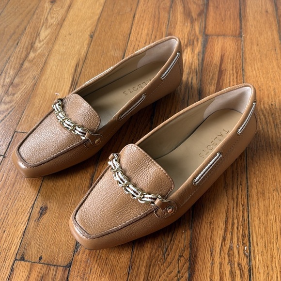 Talbots Brown Leather Loafers with Chain Detail 6.5 - Picture 3 of 8